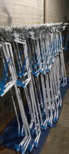 Gancheras con soportes plastificados para piezas Inyectadas y Pintadas